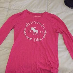 Abrecrombie kids long sleeve shirt